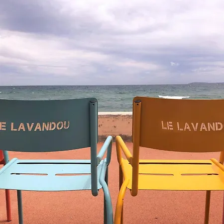 Apartment Climatise Avec Piscine Et Wifi, 6 Couchages Au Lavandou - Fr-1-251-869 Le Lavandou